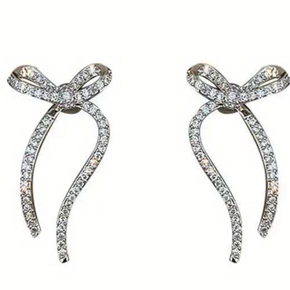Rhinestone Bow Stud Earrings - Picture 2 of 2